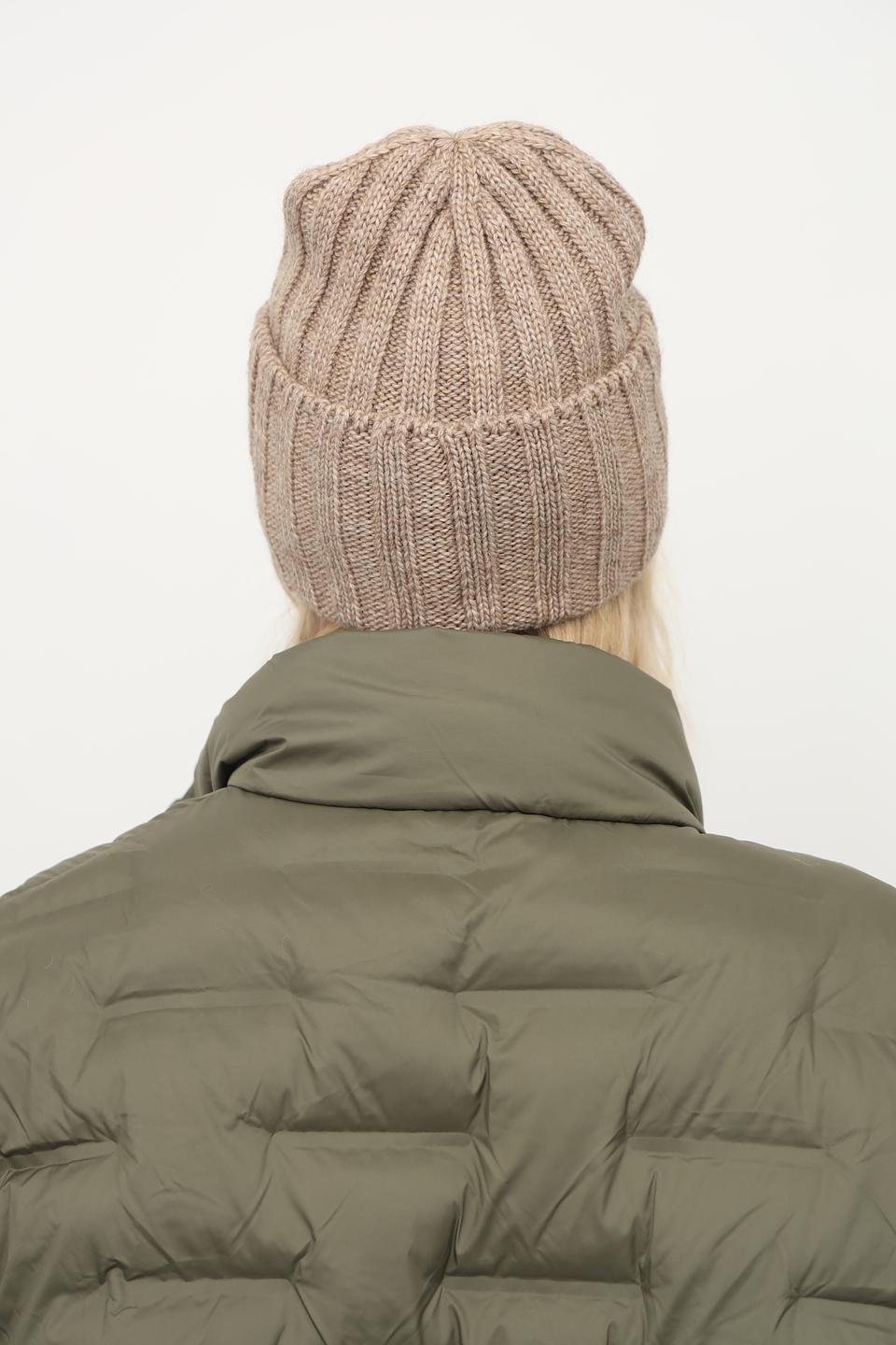 Шапка Julia Florenzi вязаная бежевая