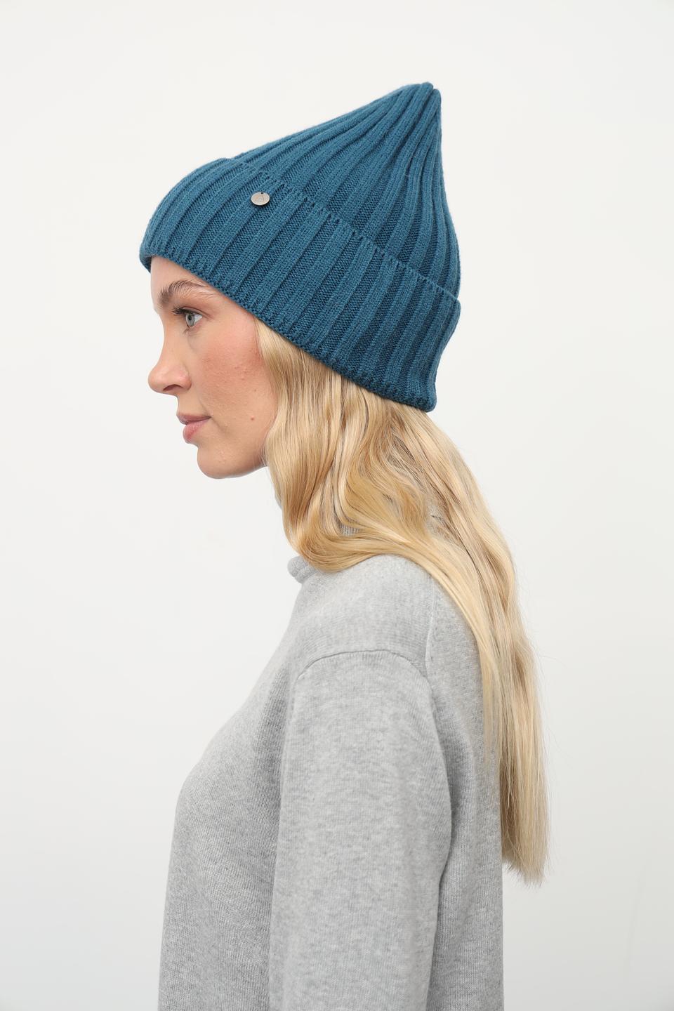 Шапка Julia Florenzi вязаная