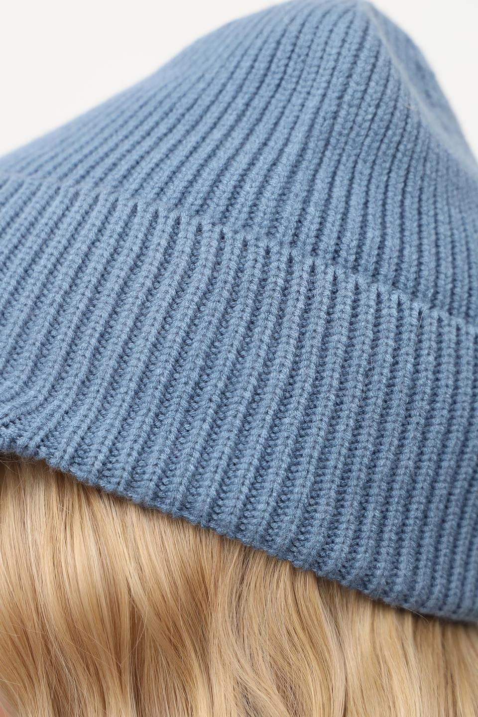 Шапка Julia Florenzi с козырьком