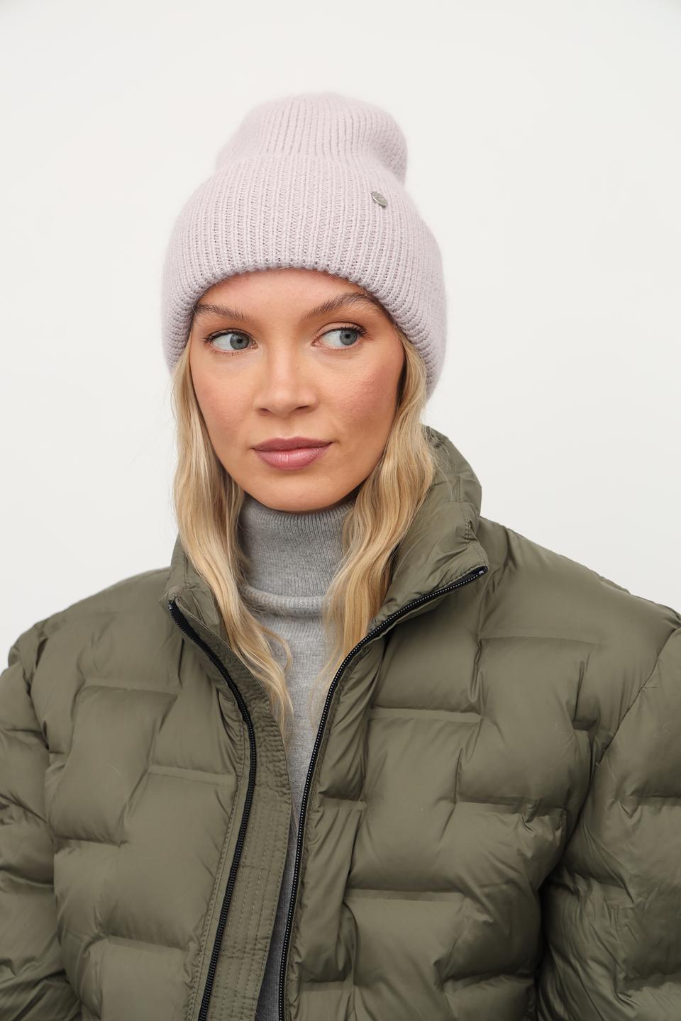 Шапка Julia Florenzi вязаная