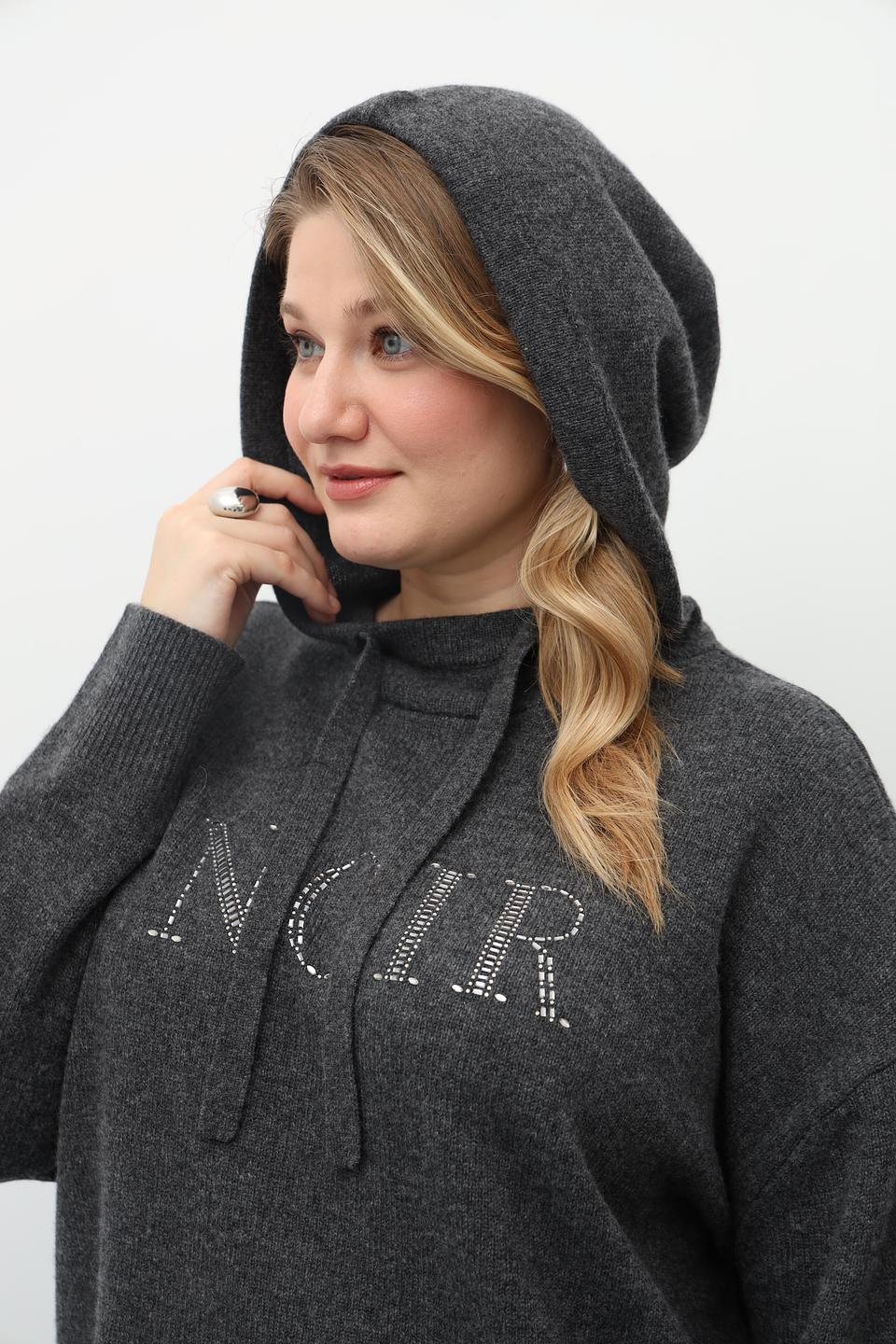 Пуловер с капюшоном Catnoir с логотипом