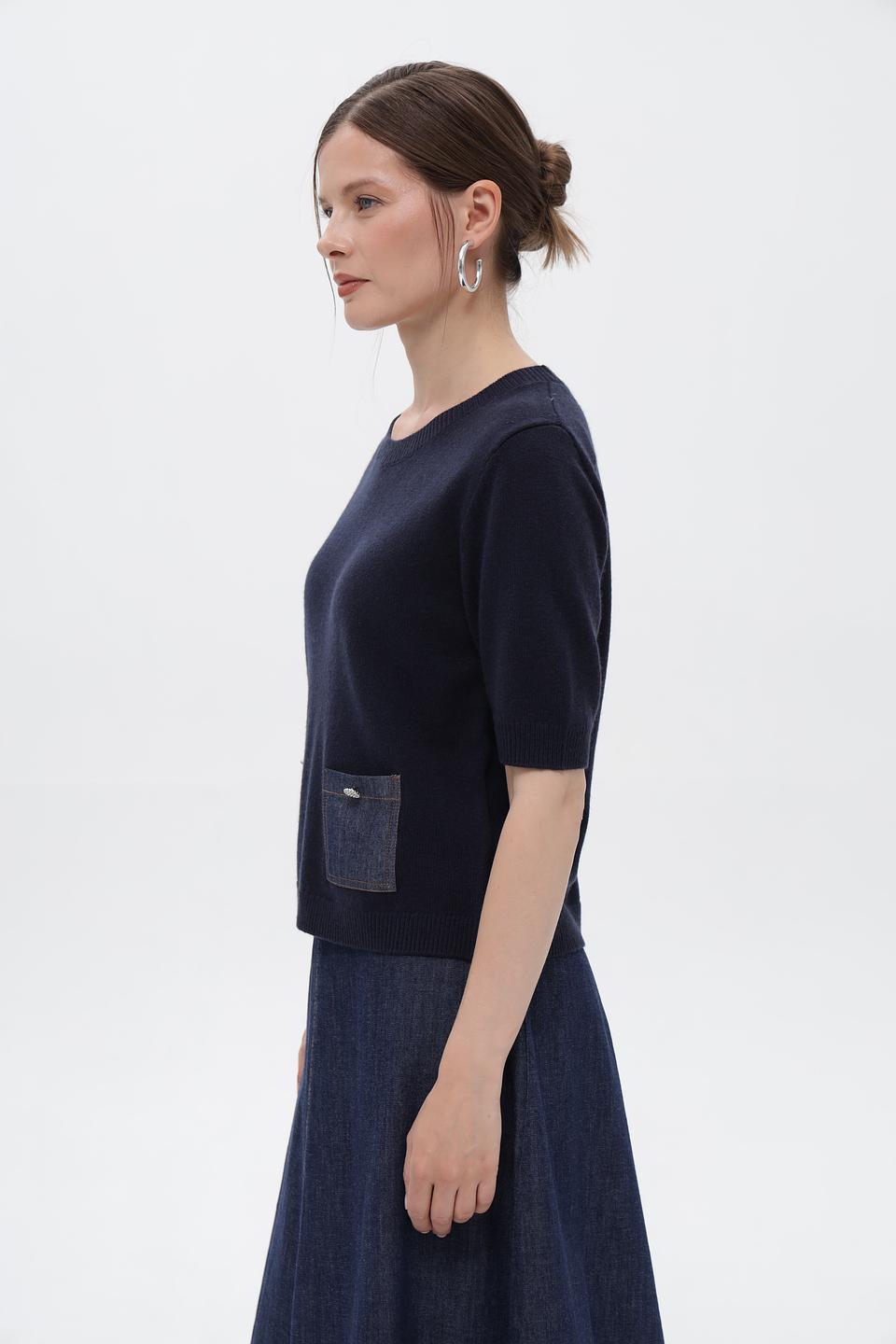 Пуловер Oui темно-синий с джинсовыми карманами и кнопками