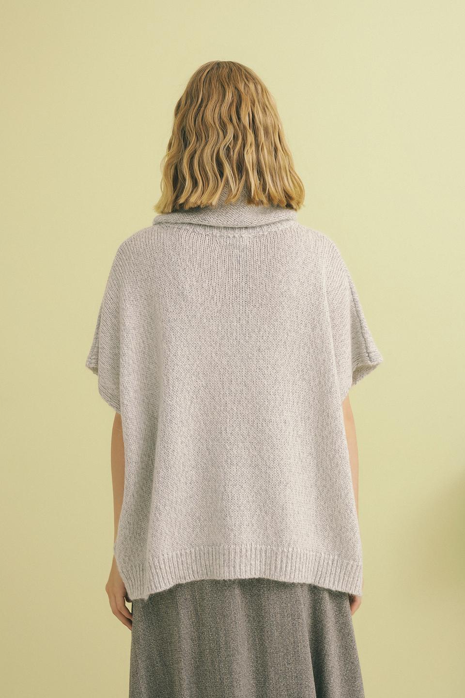 Пуловер Croche с высоким горлом