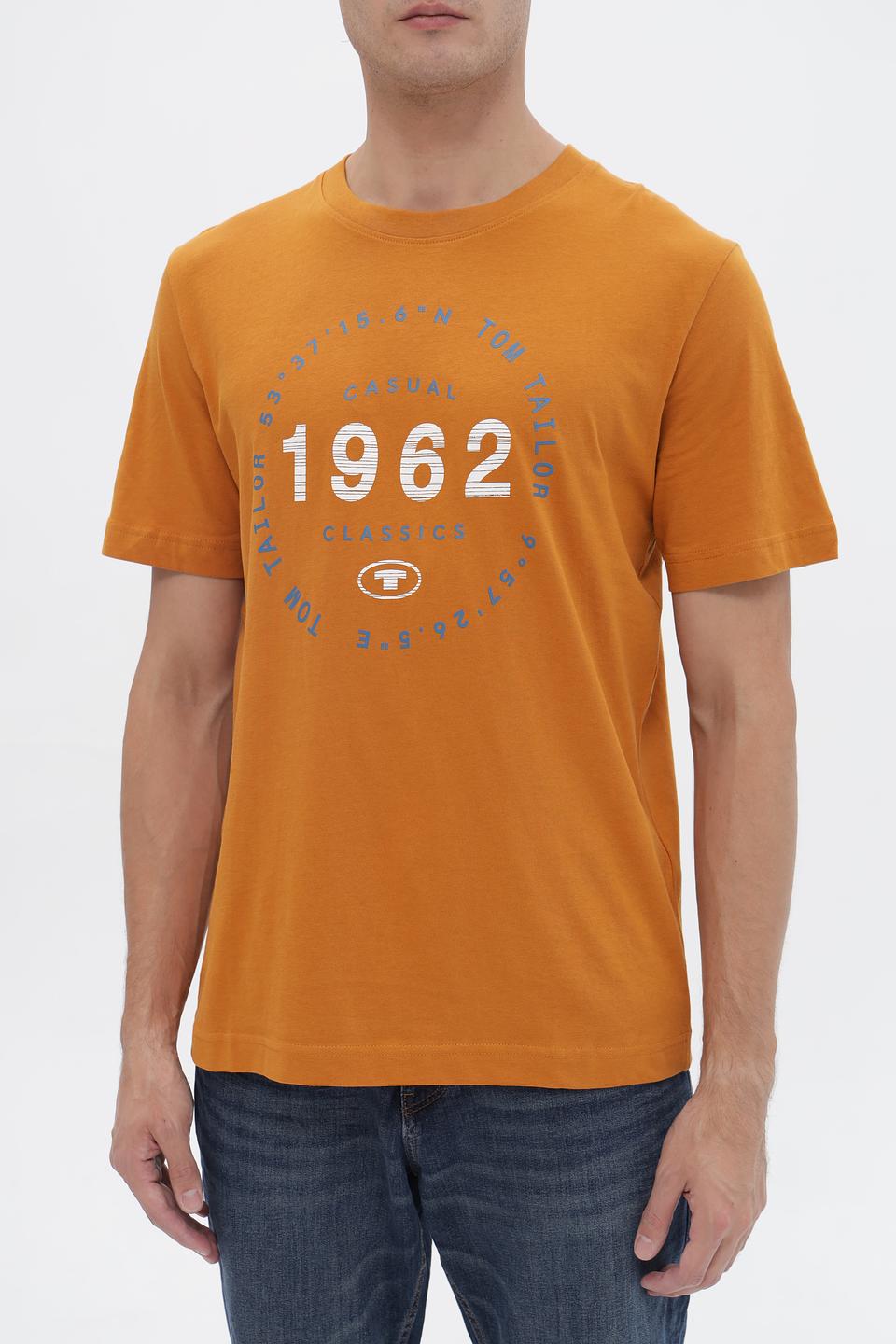 Футболка Tom Tailor с принтом 1962 горчичный