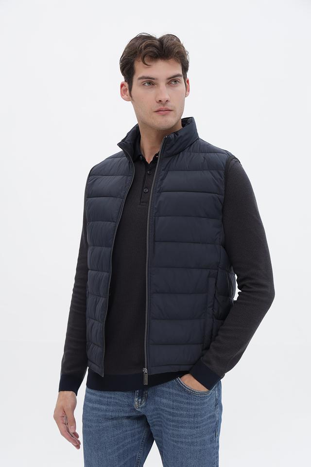 Жилет Bugatti стеганый синий