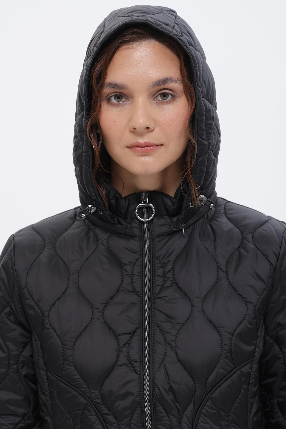 Пальто стеганое Betty Barclay черное