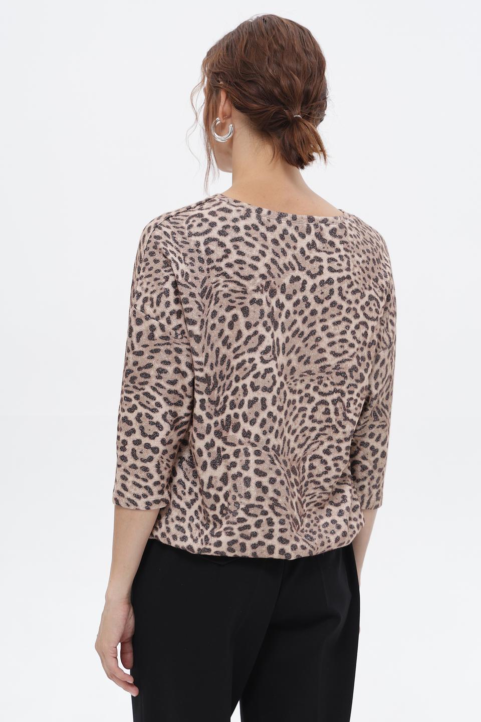 Пуловер Lecomte с леопардовым принтом