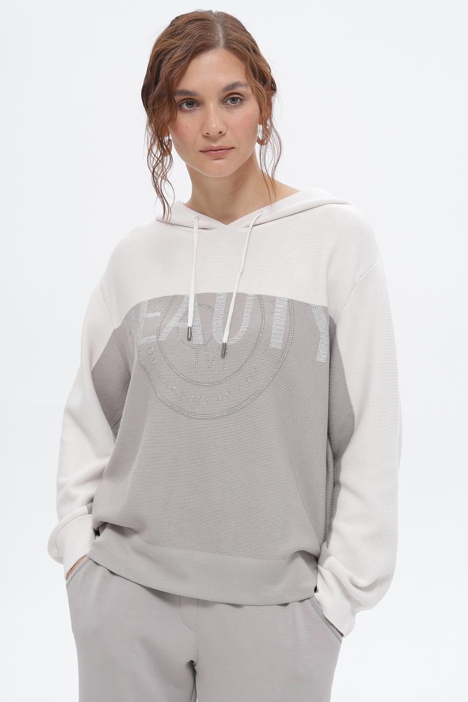 Худи Monari с надписью Beauty