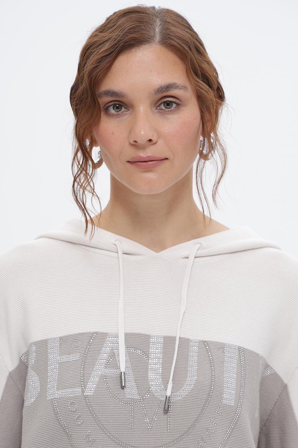 Худи Monari с надписью Beauty