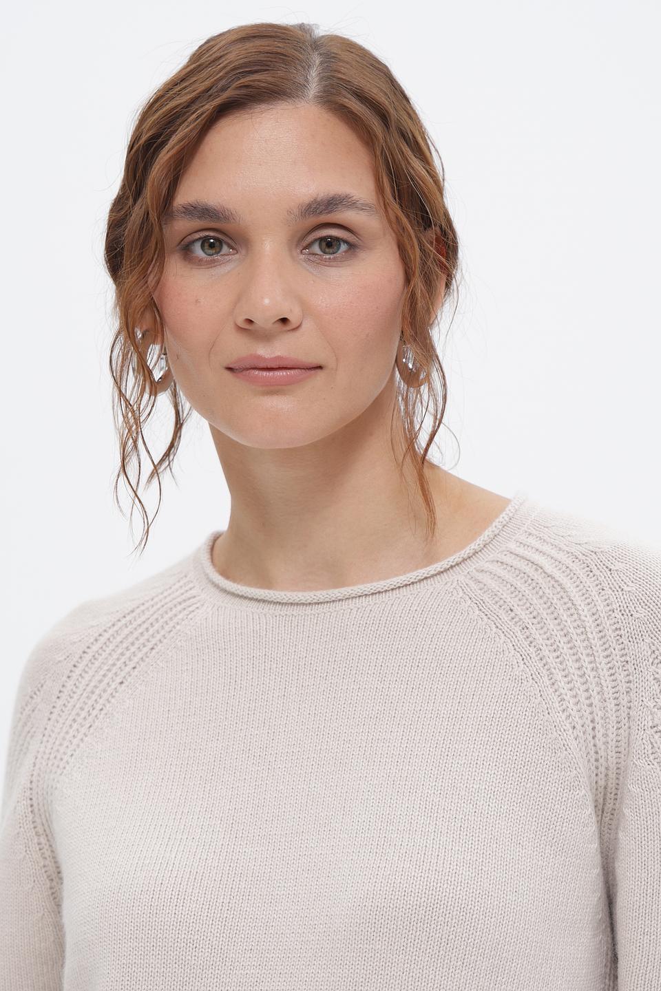 Пуловер Pezzo бежевый