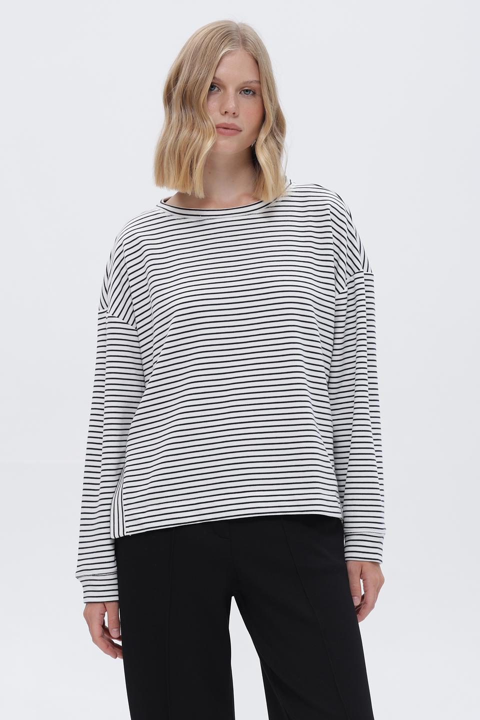 Пуловер Tom Tailor в полоску