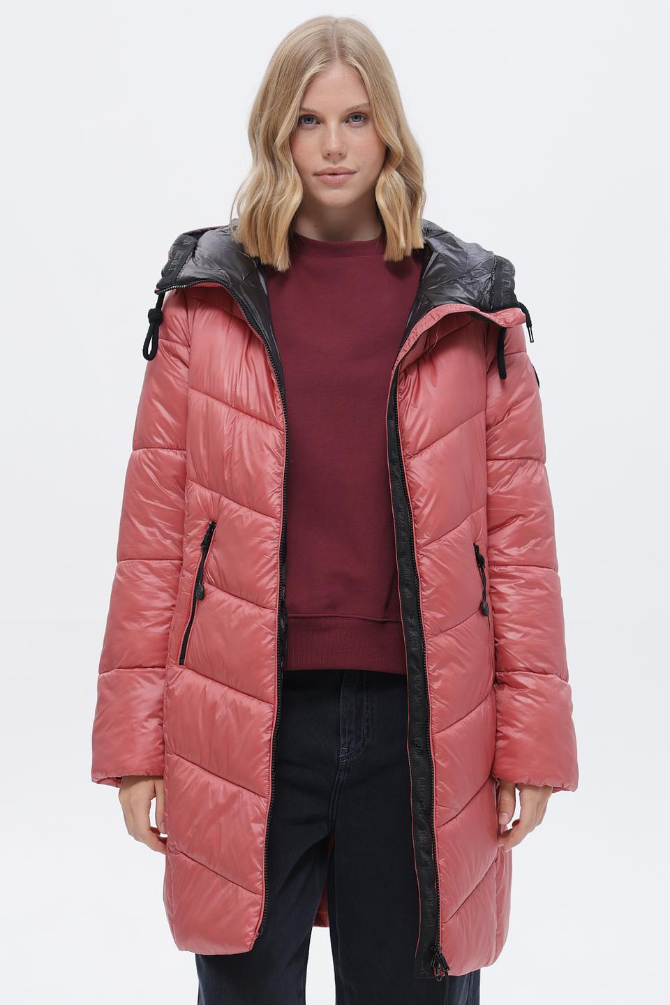 Пальто District стеганое розовое