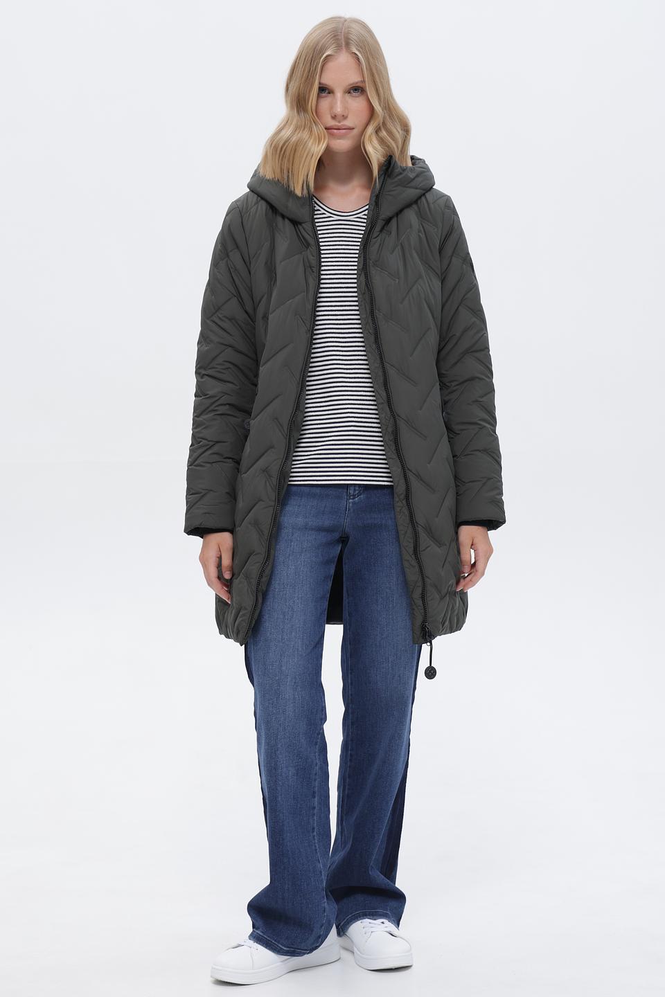 Пальто District стеганое хаки