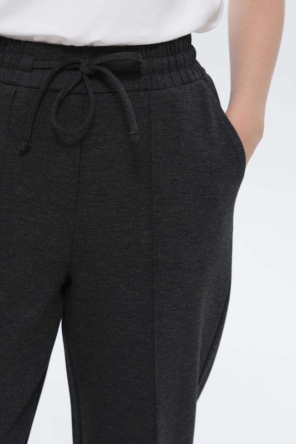 Брюки Rich and Royal серые с поясом