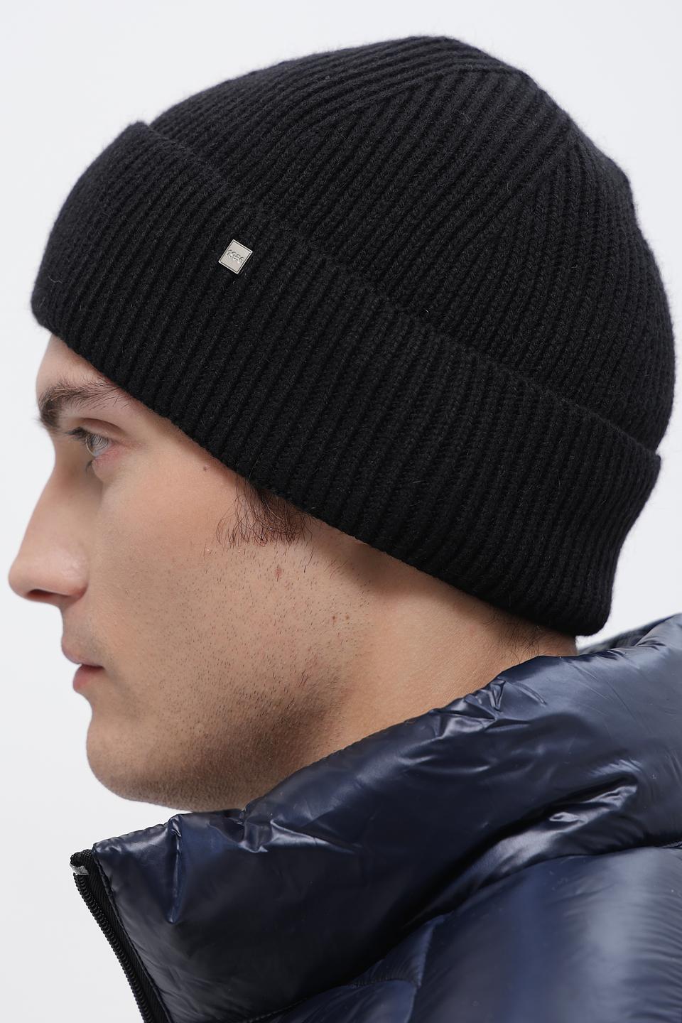 Шапка ADL man вязаная черная