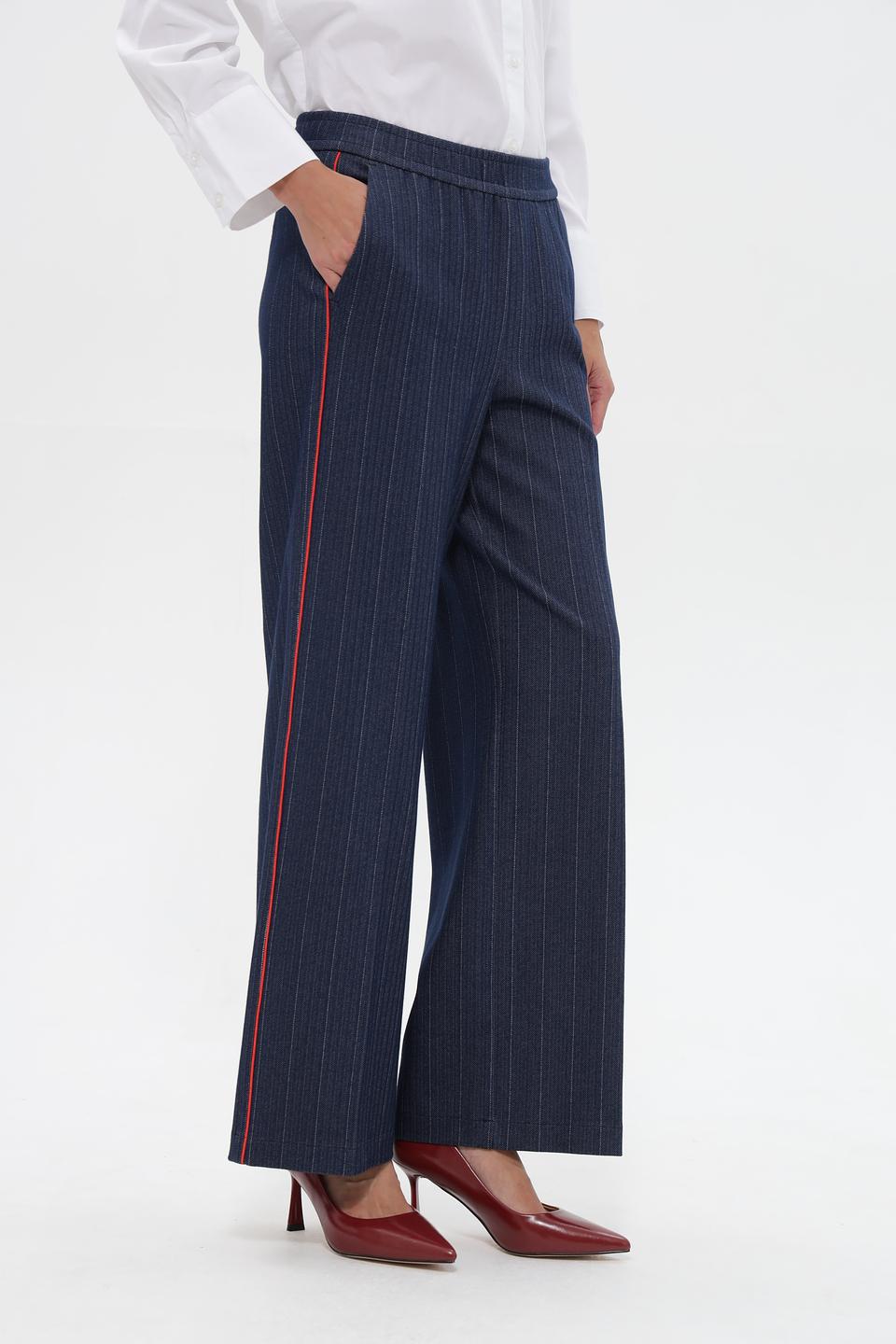 Брюки Tuzzi в полоску с красной лампасовой