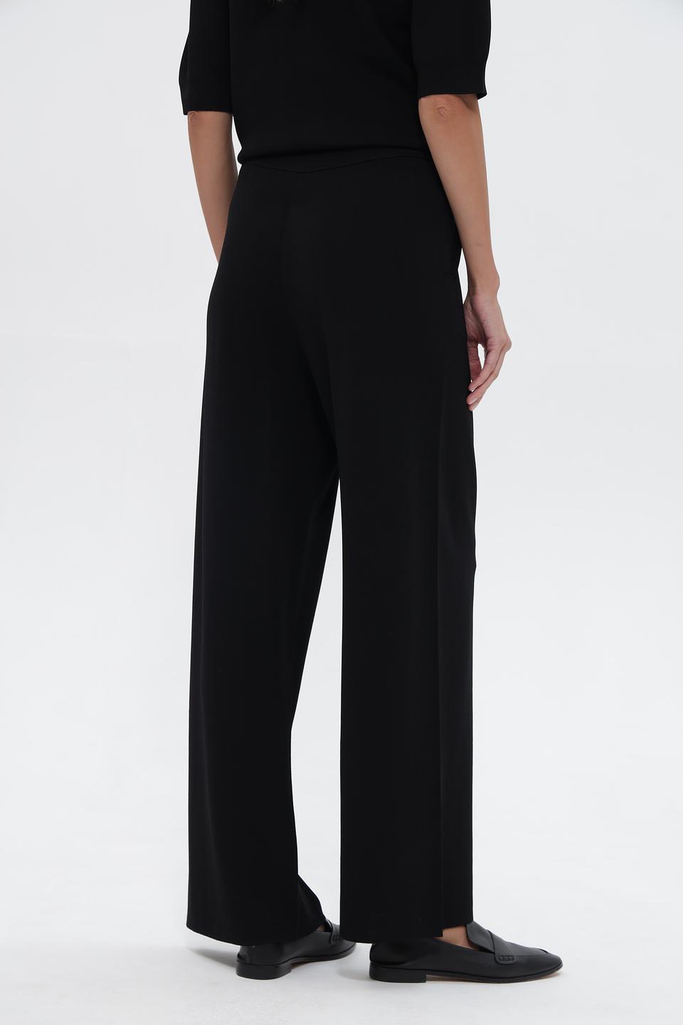 Брюки UNQ палаццо черные