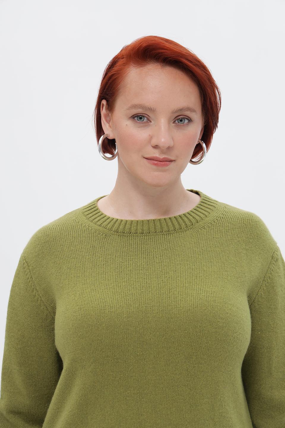 Пуловер Lebek оливковый