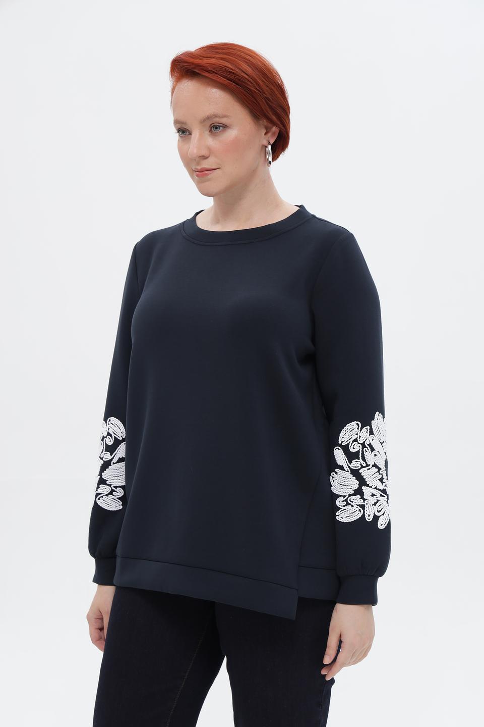 Пуловер Frapp с вышивкой