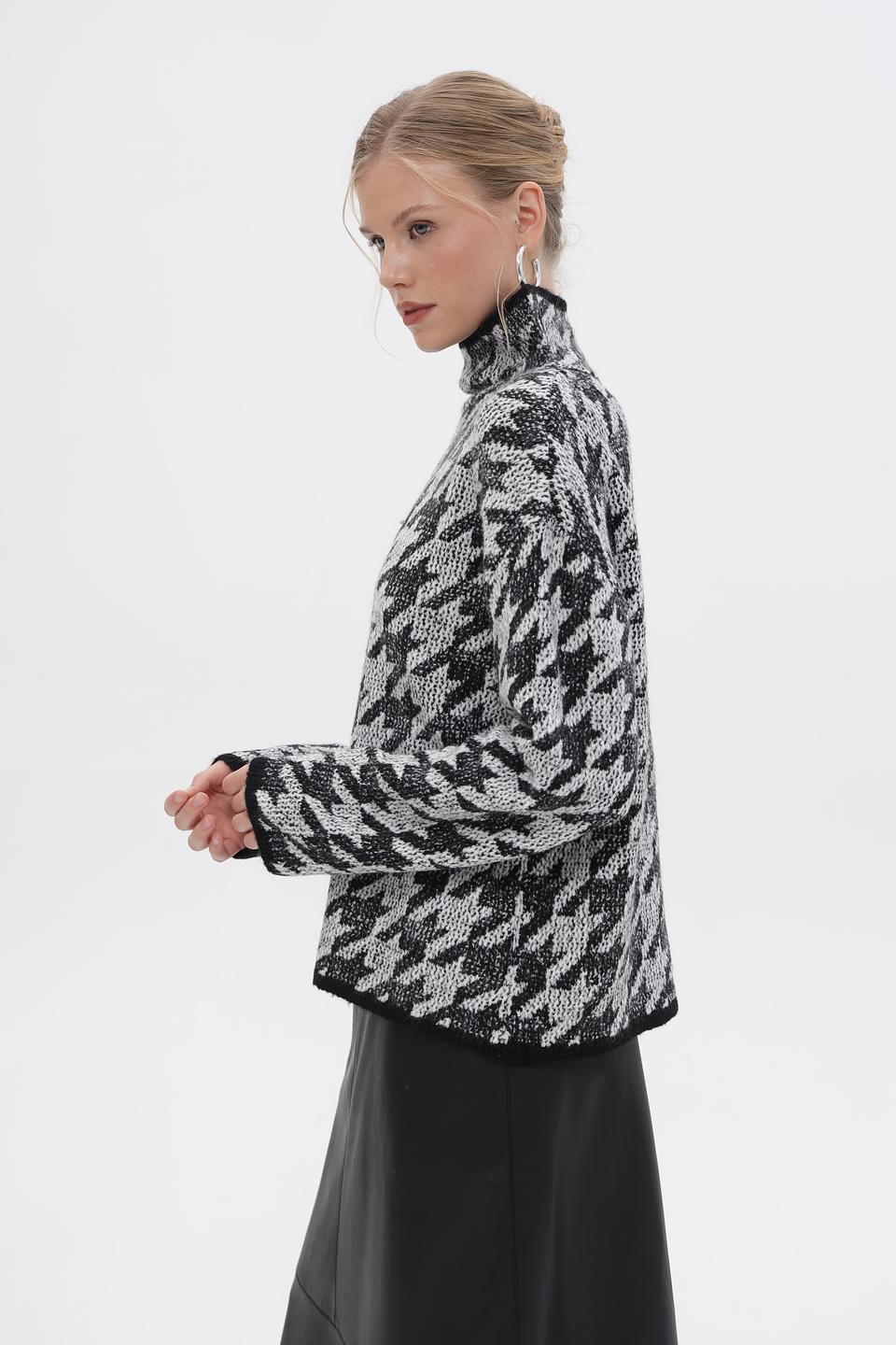 Пуловер Broadway в клетку