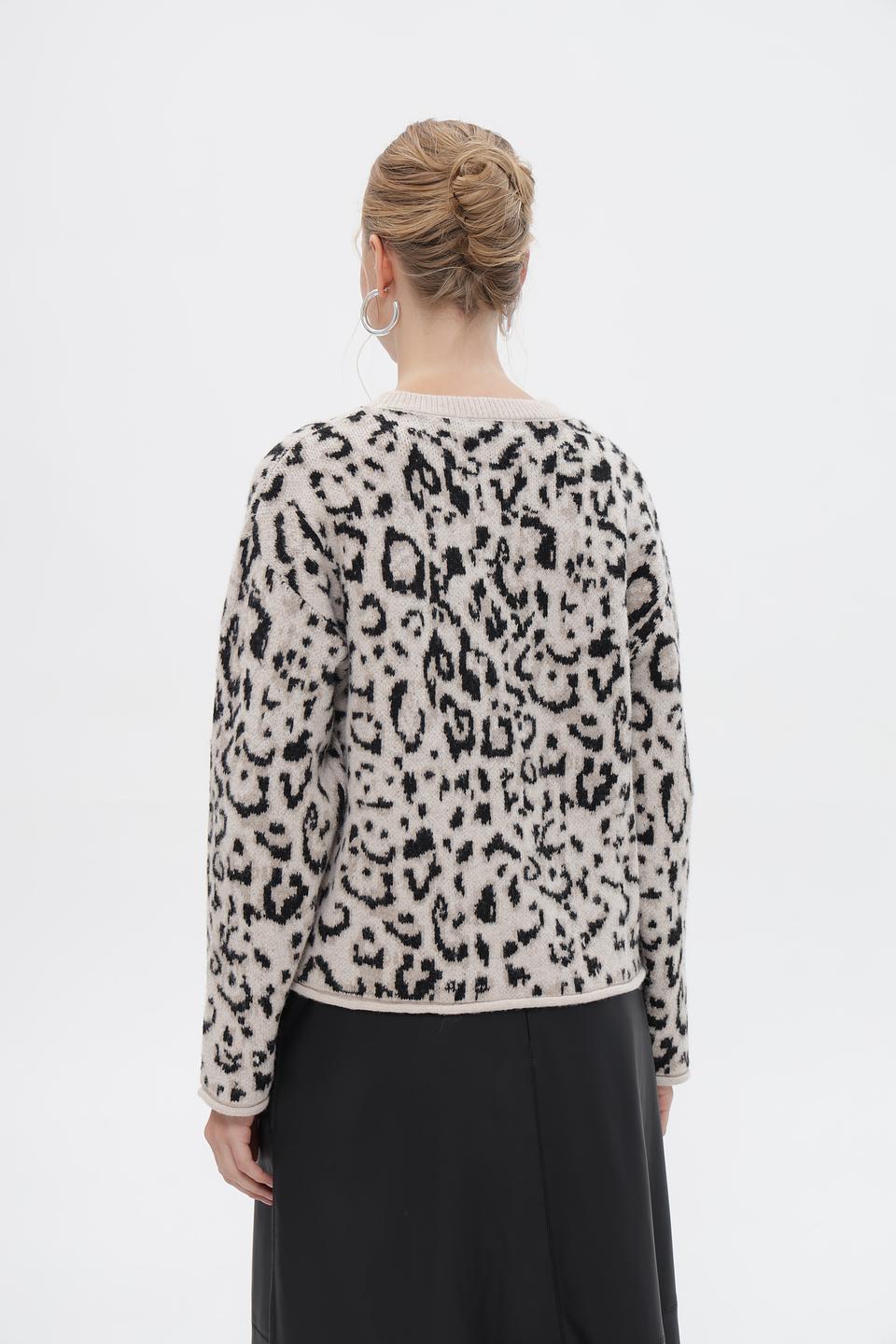 Пуловер Broadway с леопардовым принтом