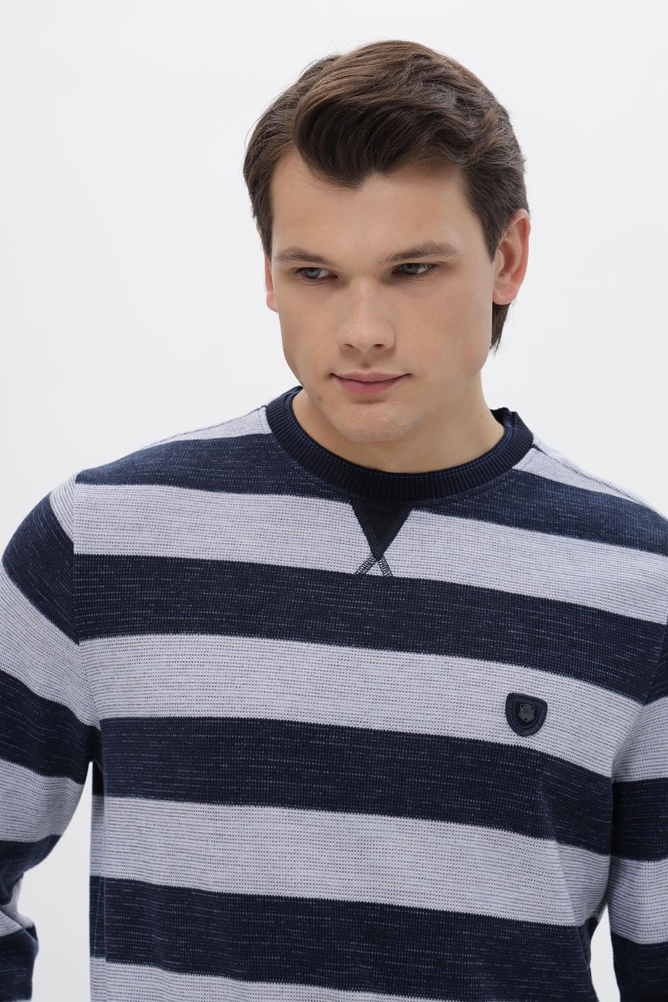 Джемпер Monte Carlo в полоску