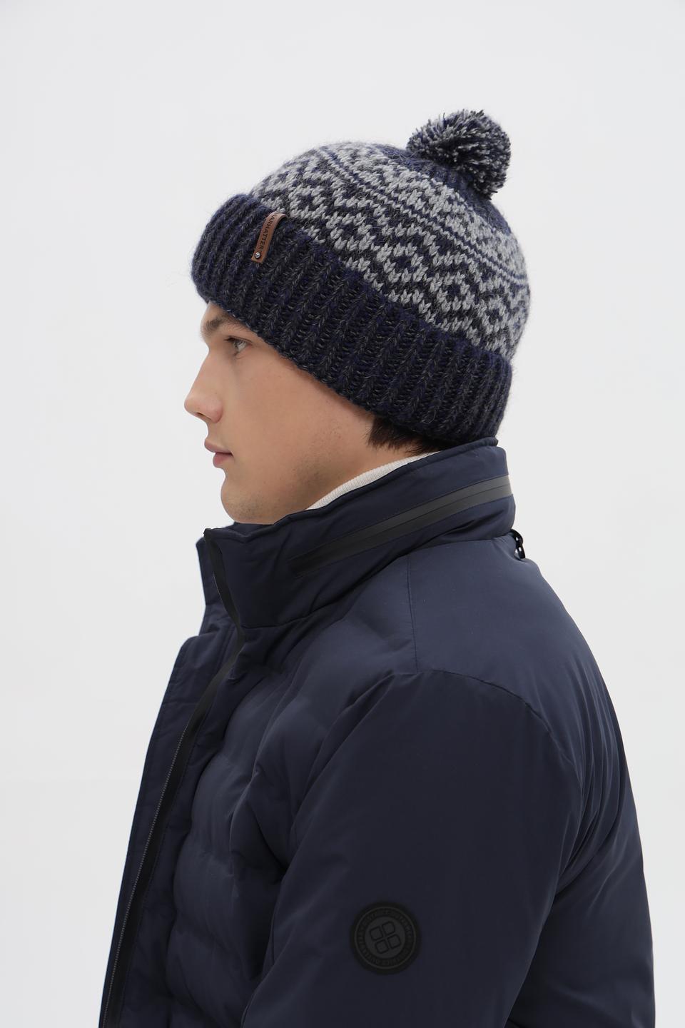 Шапка Marhatter с помпоном