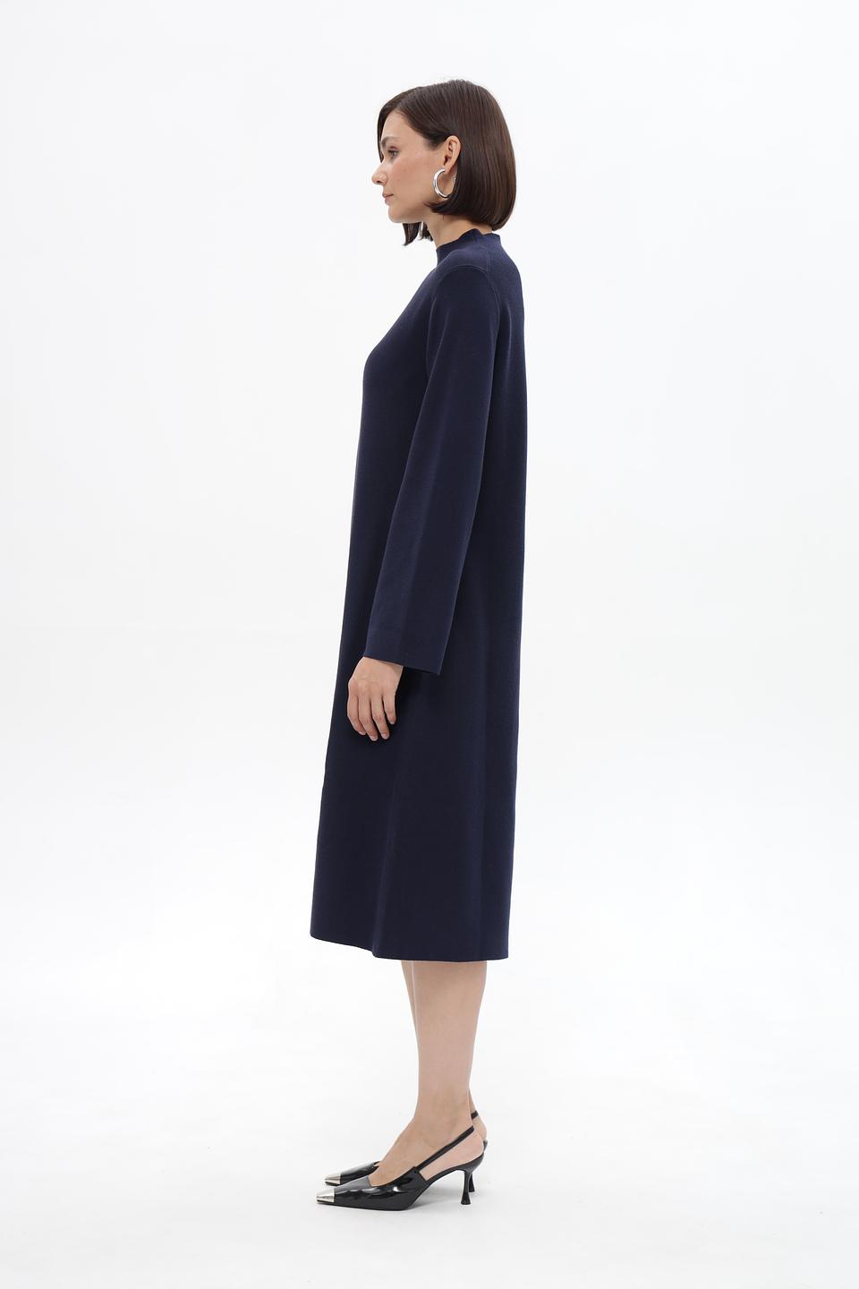 Платье UNQ трикотажное темно-синее