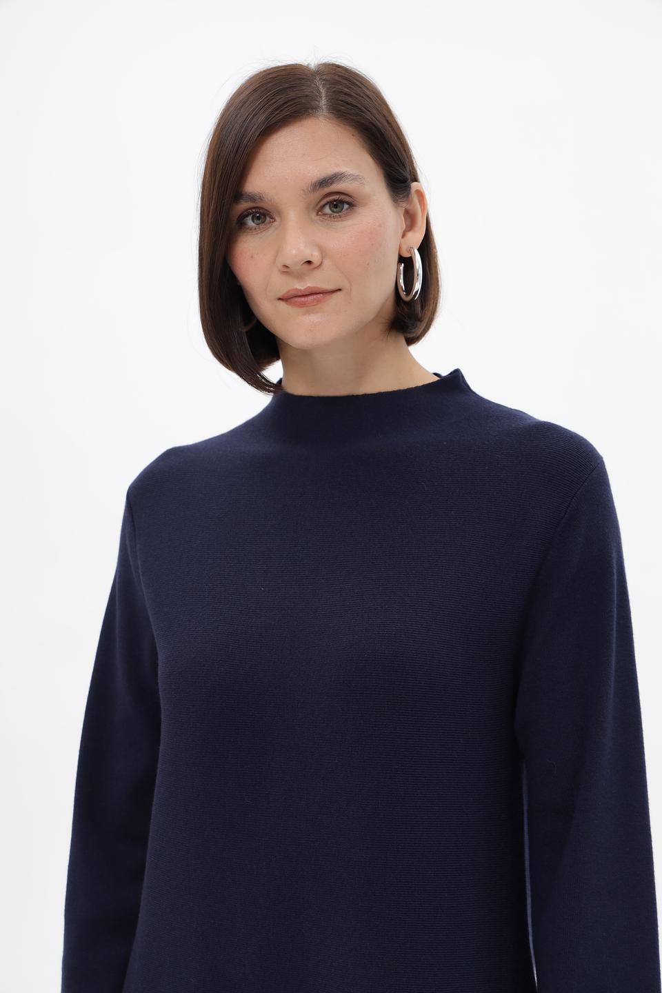 Платье UNQ трикотажное темно-синее