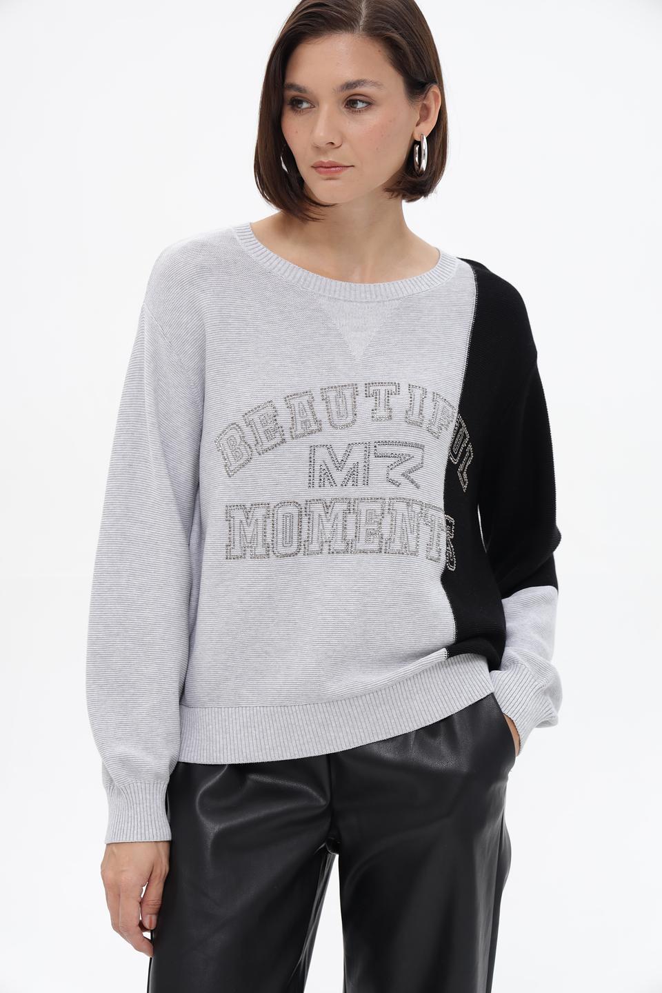 Пуловер Monari с надписью