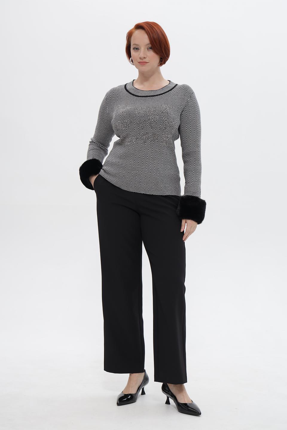 Пуловер Passioni с меховыми манжетами