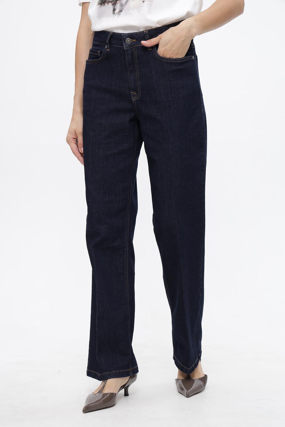 Джинсы прямые More and More