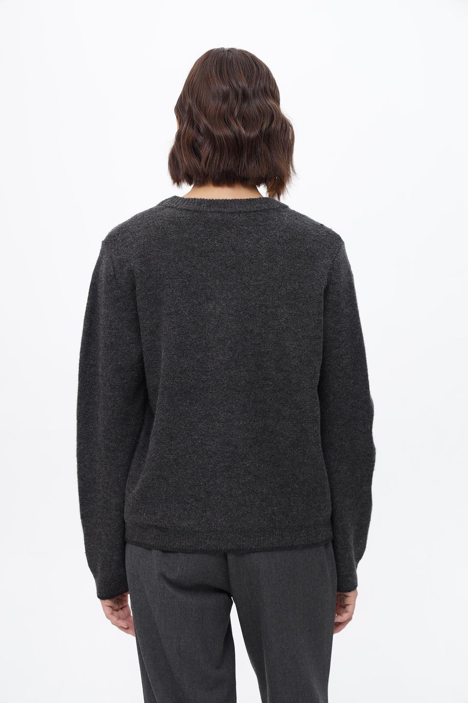 Пуловер Broadway с бусинами серый