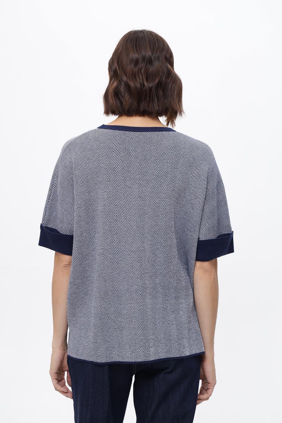 Пуловер UNQ с узором