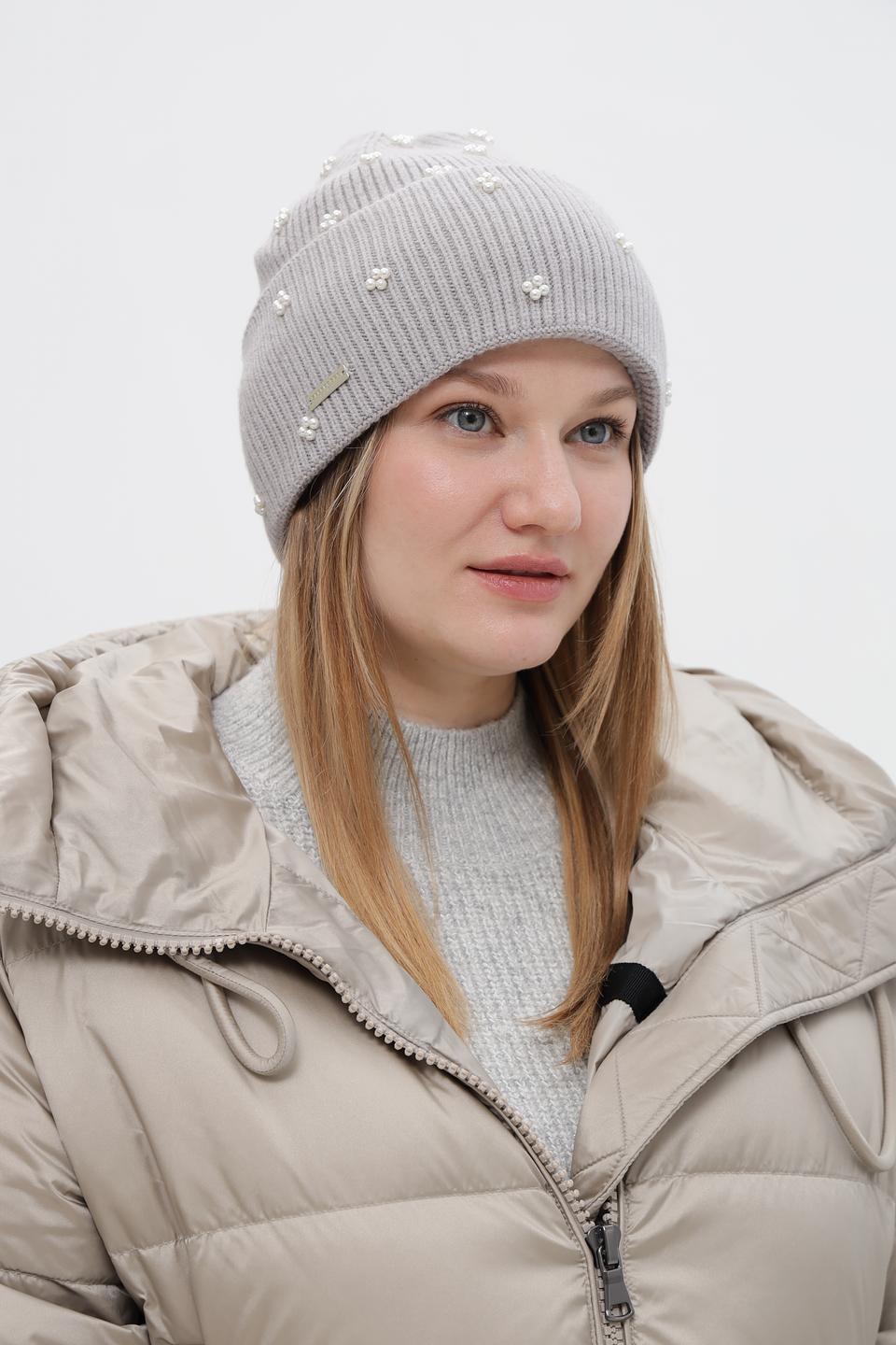 Шапка Seeberger с жемчугом серая
