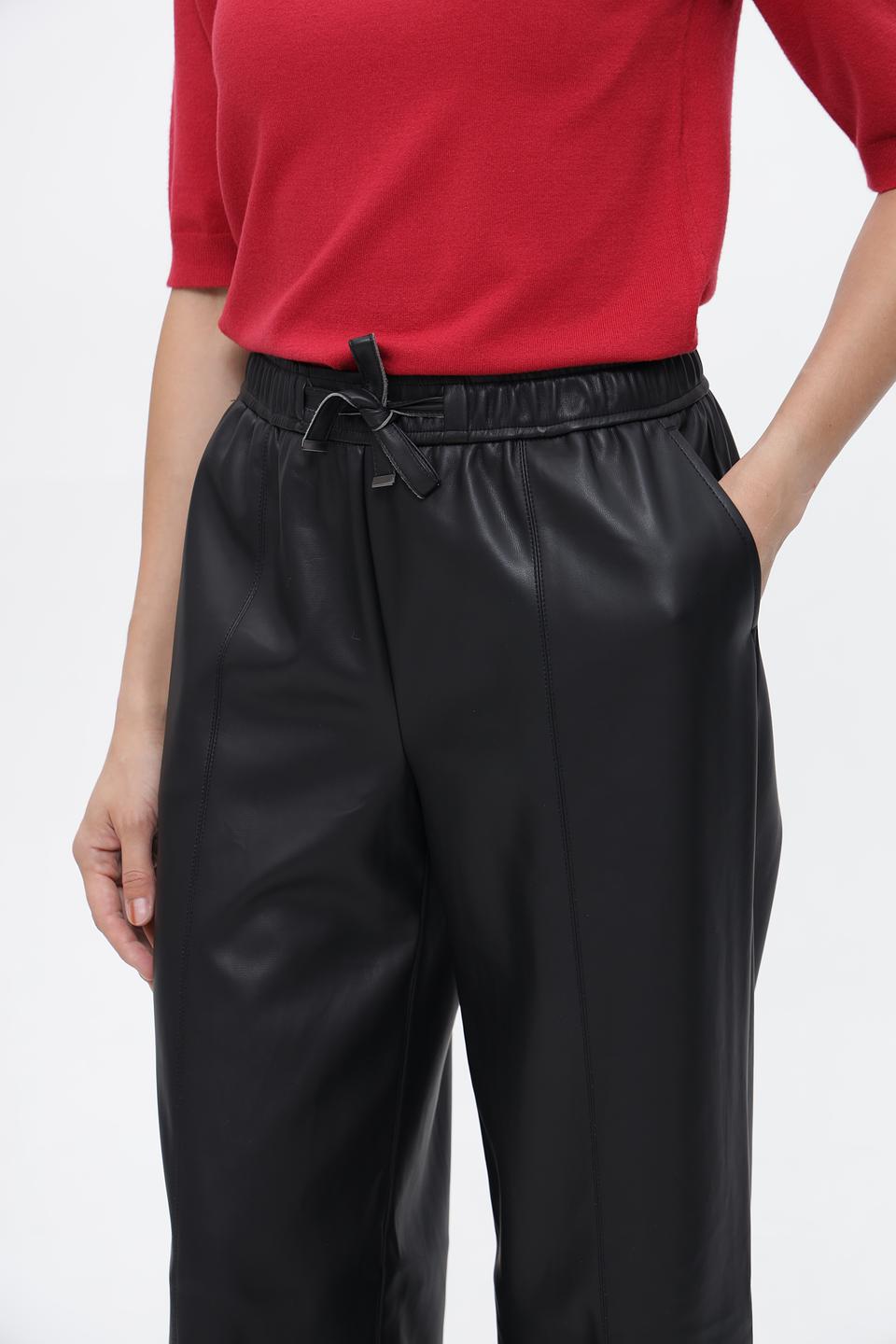 Брюки Lecomte из экокожи черные