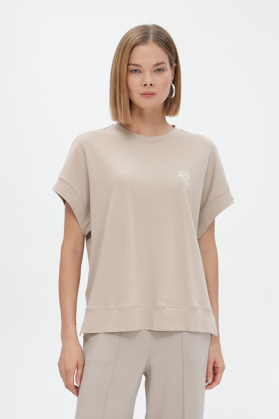 Футболка Tom Tailor с вышивкой бежевая