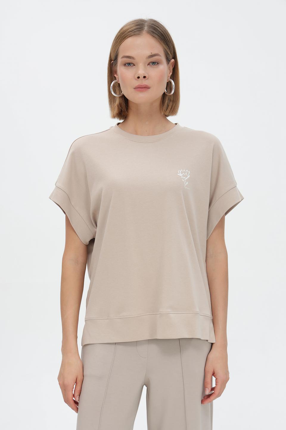 Футболка Tom Tailor с вышивкой бежевая