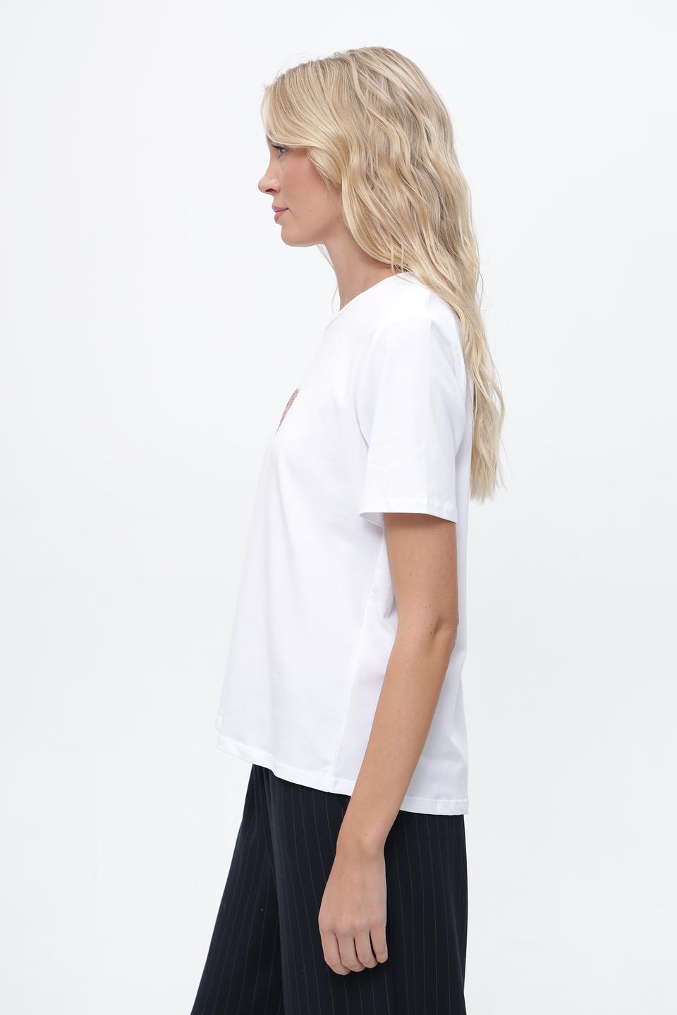 Футболка More and More с сердцем