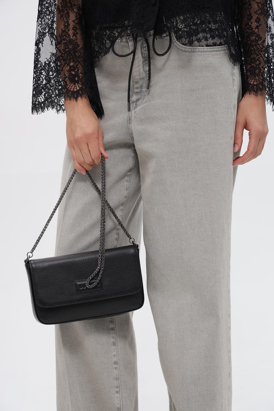 Сумка Bugatti кожаная черная