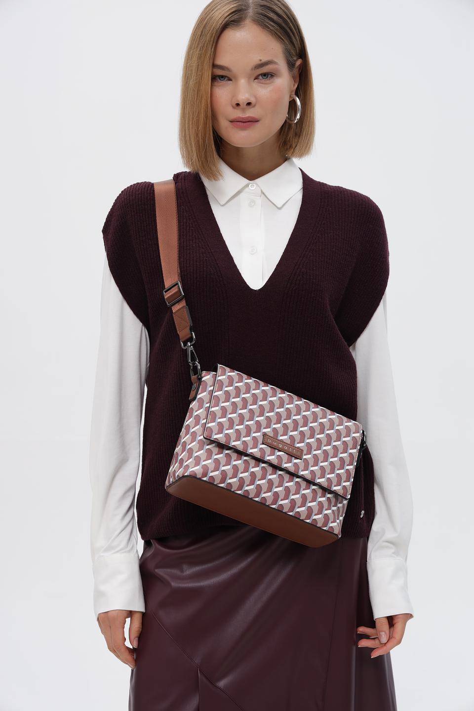 Сумка Bugatti с принтом