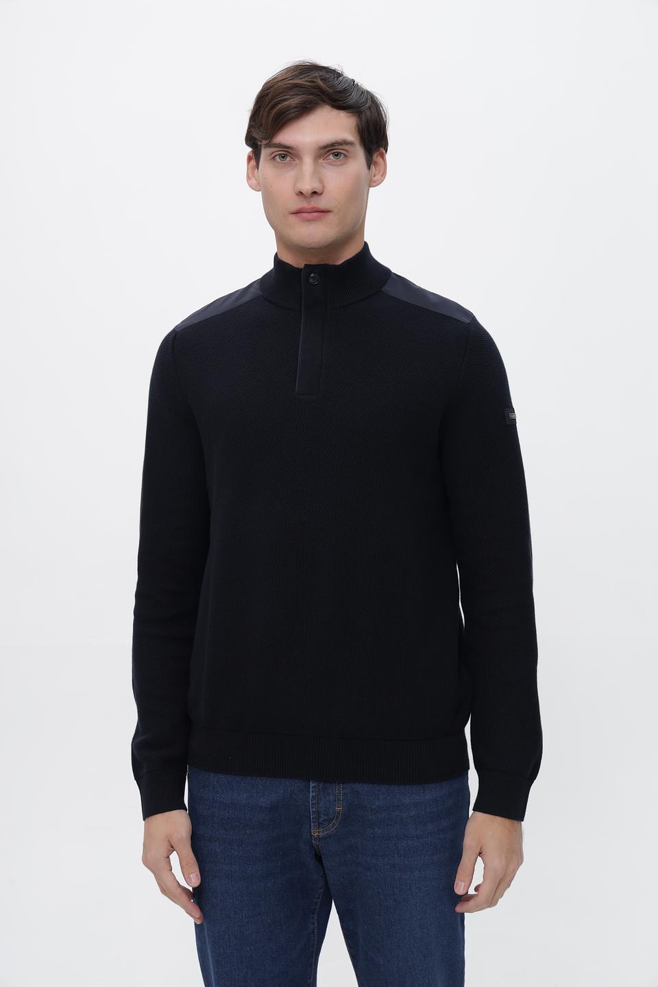 Джемпер Bugatti с воротником