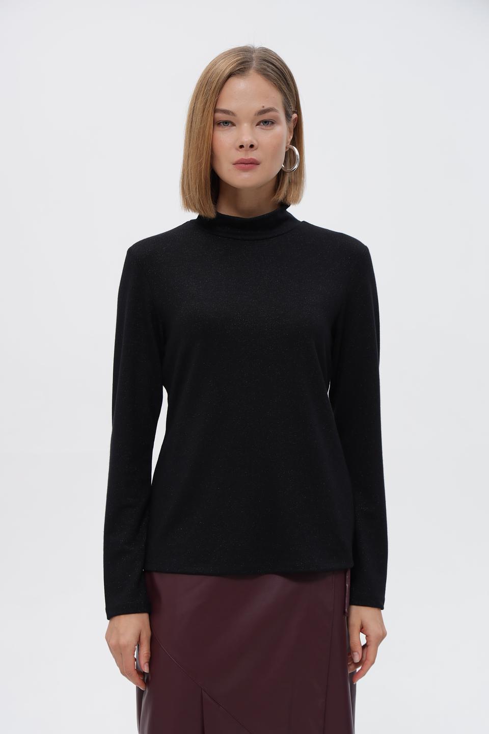 Пуловер Lecomte с высоким горлом