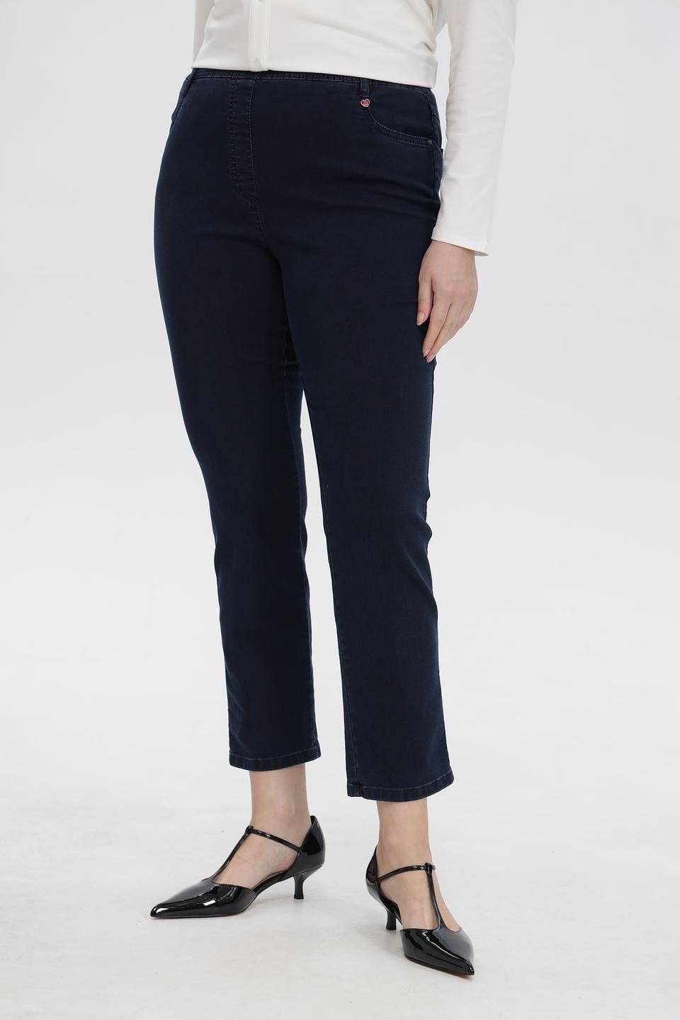 Джинсы Relaxed by Toni укороченные темно-синие