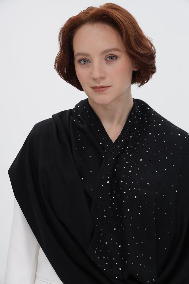 Шарф Fraas чёрный с декором