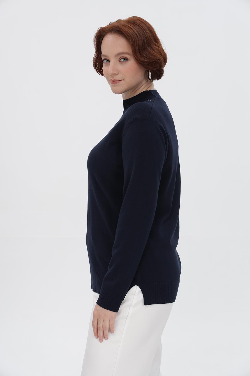 Пуловер Barbara Lebek с камнями