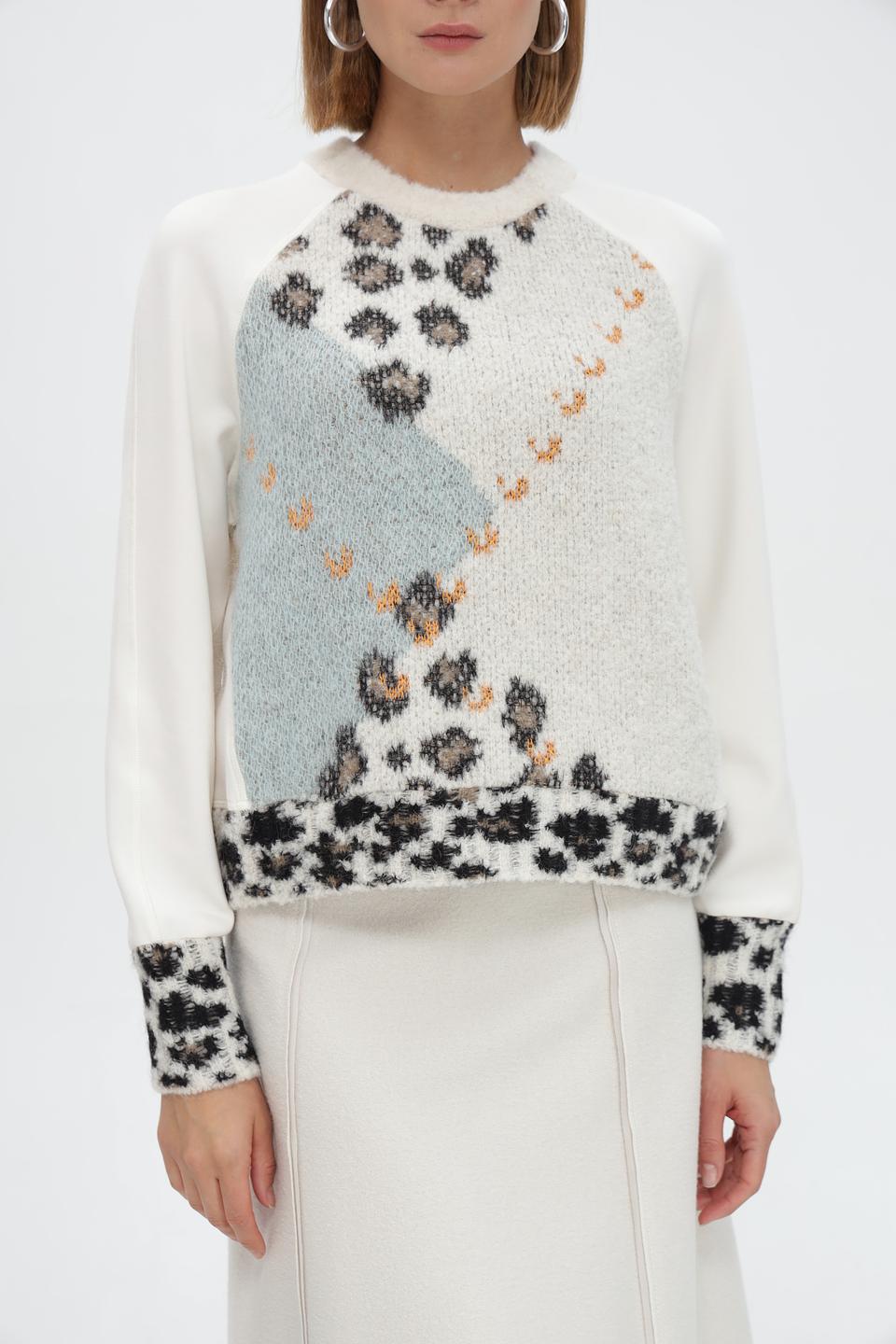 Пуловер Marc Cain с леопардовым принтом