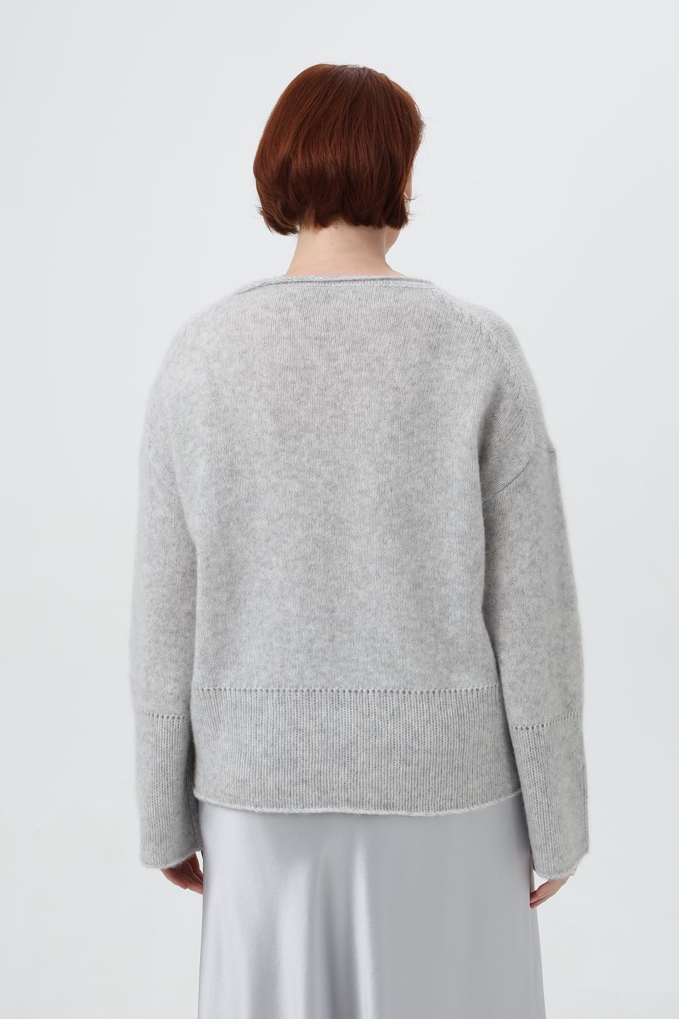 Пуловер Herzens Angelegenheit серый