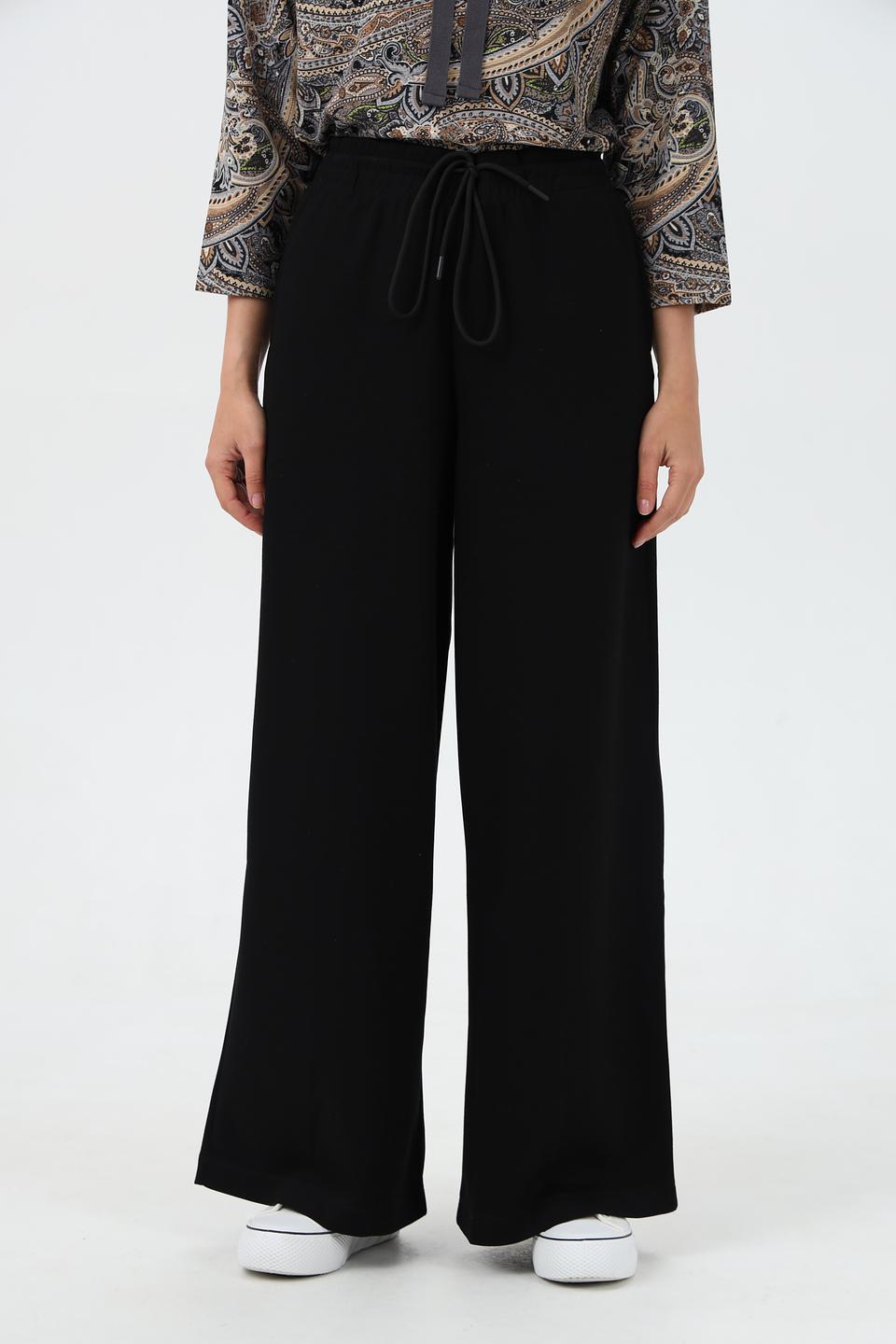 Брюки-клеш Miss Lagotte черные