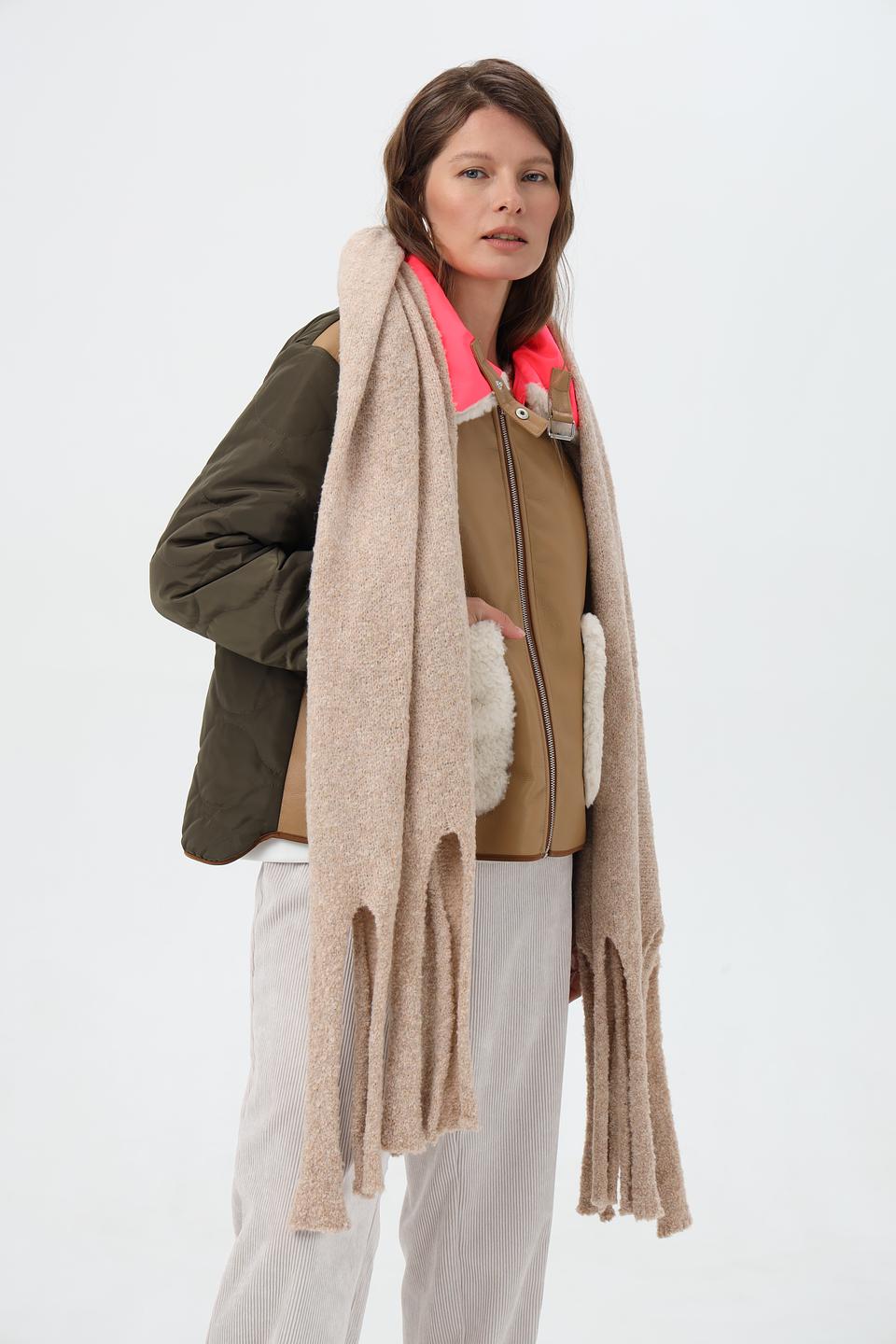 Шарф Julia Florenzi с бахромой